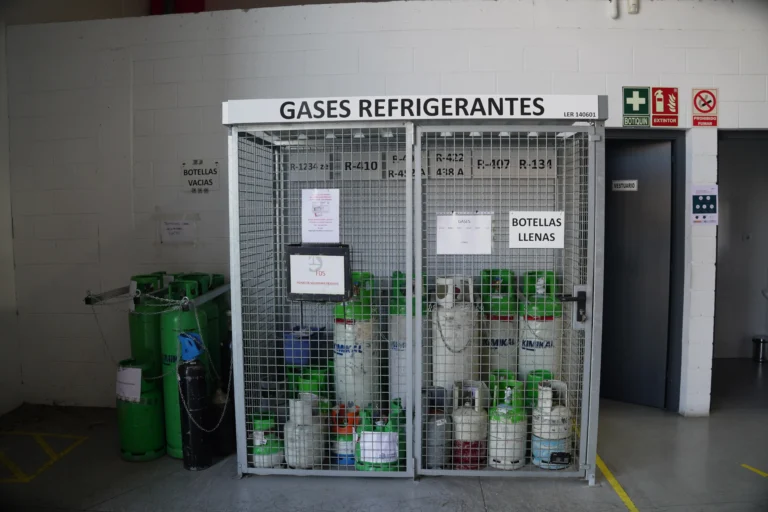 Jaula Seguridad Industrial Haladjian Worthington Atlas Copco